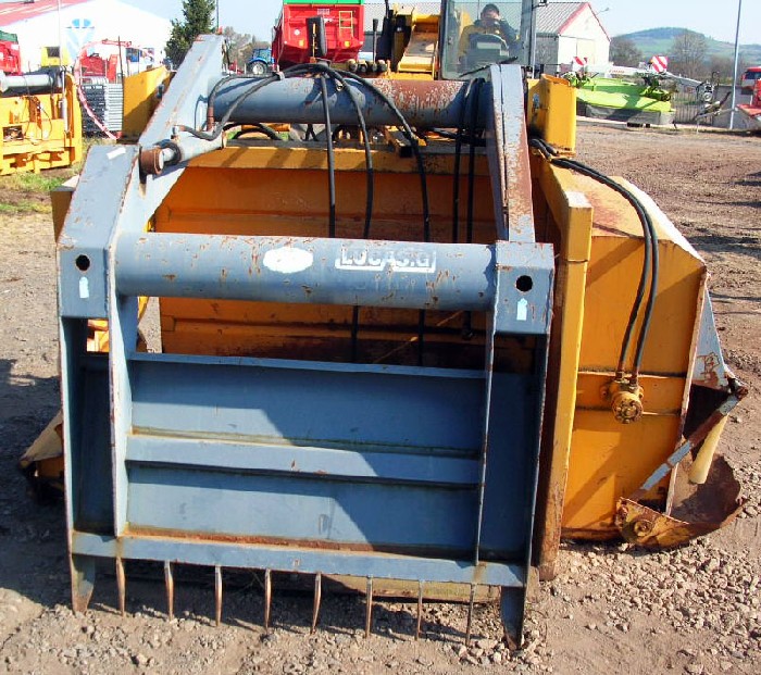 D�sileuse pailleuse distributrice Lucas SILOGRIF