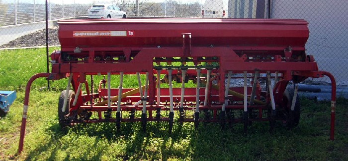 Semoir � grains Lely SEMATRAN
