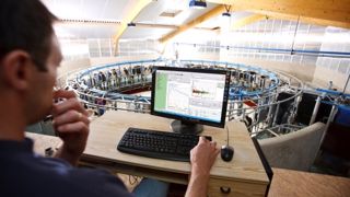 Une calibration des compteurs à lait à mesure infrarouge chez Delaval Une calibration des compteurs à lait à mesure infrarouge chez Delaval