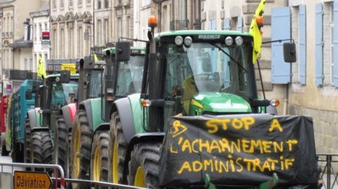 La CR opposée aux 100 M€ ponctionnés et à la baisse de la Tfnb de 2% par an La CR opposée aux 100 M€ ponctionnés et à la baisse de la Tfnb de 2% par an