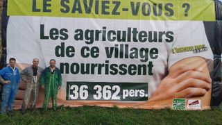 Une semaine d'élevage sur Facebook et Twitter Une semaine d'élevage sur Facebook et Twitter