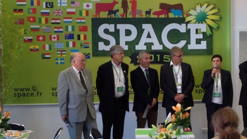 Les organisateurs du Space, lors de l'ouverture du salon mardi 15 septembre. (©Terre-net Média)