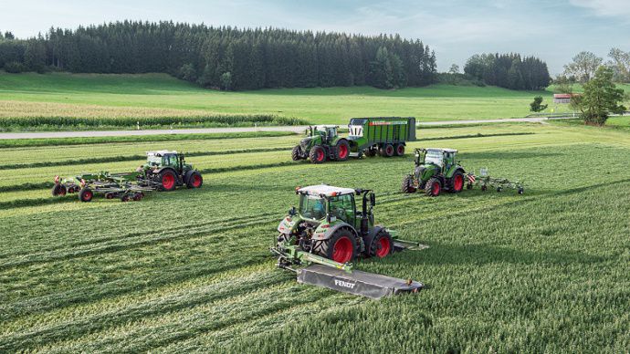 Fendt étend sa gamme de produits fenaison.