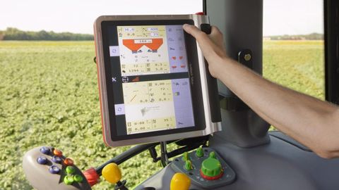 Une base de données regroupe les machines compatibles Isobus. (©Kverneland Group) Une base de données regroupe les machines compatibles Isobus. (©Kverneland Group)
