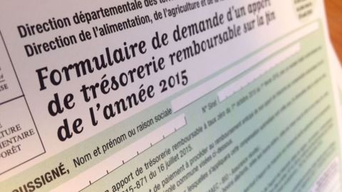 Stéphane Le Foll assure que les agriculteurs en difficulté recevront dans les prochains jours un apport de trésorerie remboursable au titre des aides Pac 2015. (©Terre-net Média) Stéphane Le Foll assure que les agriculteurs en difficulté recevront dans les prochains jours un apport de trésorerie remboursable au titre des aides Pac 2015. (©Terre-net Média)