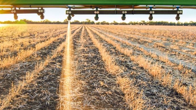 buses pulverisant des produits phytos