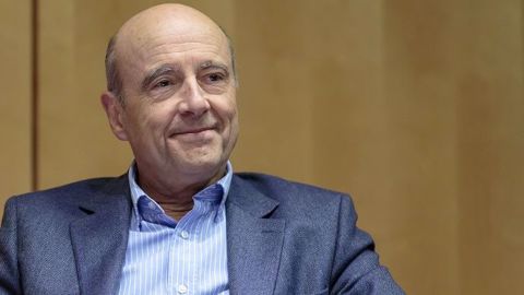 Candidat à la primaire de la droite et du centre, Alain Juppé reste en tête des sondages. Pour peu que les sondages français soient plus fiables que les sondages outre-atlantique. (©Alain Juppé)