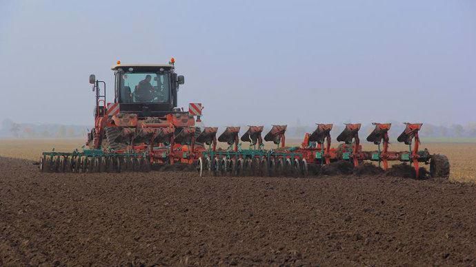 6 mètres de largeur de travail pour 26 cm de profondeur