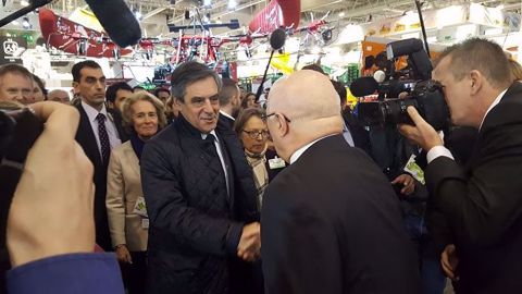 François Fillon, candidat LR à la Présidentielle 2017, est le seul candidat ayant prévu une visite au Sima 2017. (©Terre-net Média)