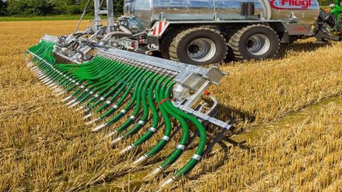 Fliegl lance une rampe qui glisse comme un skate. (©Fliegl) Fliegl lance une rampe qui glisse comme un skate. (©Fliegl)