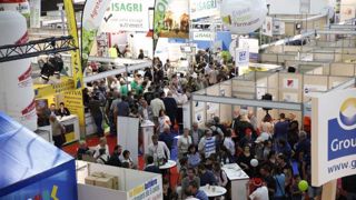 Les conférences, rencontres et colloques du Sommet de l'élevage permettent aux professionnels et passionnés d'échanger sur des sujets d'actualité. (©Sommet de l'élevage) Les conférences, rencontres et colloques du Sommet de l'élevage permettent aux professionnels et passionnés d'échanger sur des sujets d'actualité. (©Sommet de l'élevage)