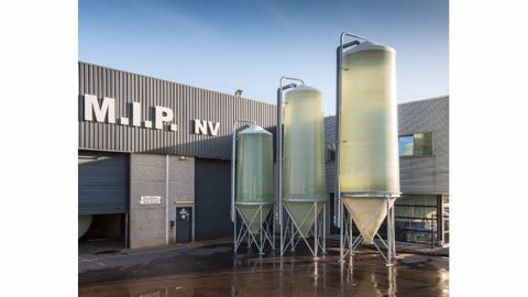 Le silo se divise en deux parties pour faciliter le transport et réduire le coût. (©MIP)