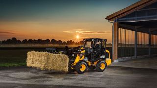 La chargeuse compacte JCB 403 Agri gagne en performance, en maniabilité et en confort. (©JCB) La chargeuse compacte JCB 403 Agri gagne en performance, en maniabilité et en confort. (©JCB)
