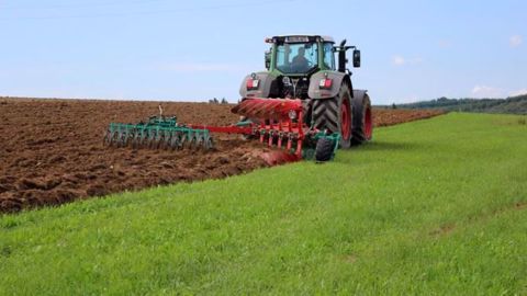 En Normandie et dans les Hauts de France, les ratios de maintien des prairies permanentes par rapport à la référence historique de 2012 se sont dégradés au-delà de 2,5 %, limite imposée par la réglementation européenne. sur le verdissement de la Pac. (©Watier visuels)