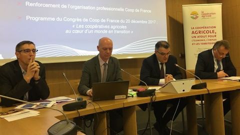 Dominique Chargé, Pascal Viné, Michel Prugue, Olivier de Bohan lors de la conférence de presse de Coop de France ce 14 décembre 2017. (©Florian Cazeres)