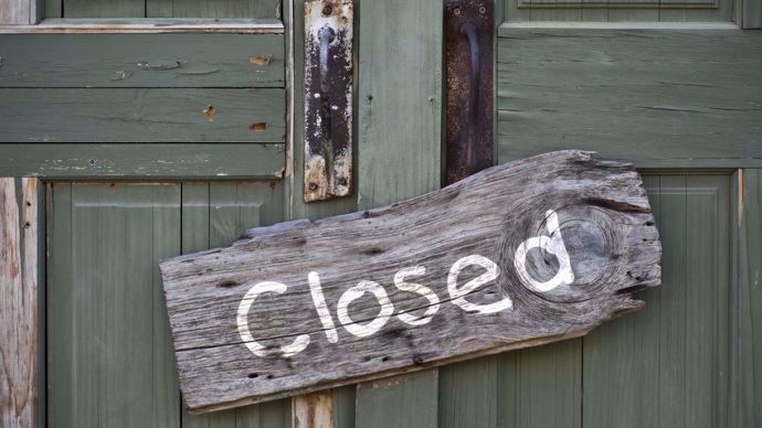 Portes closed
