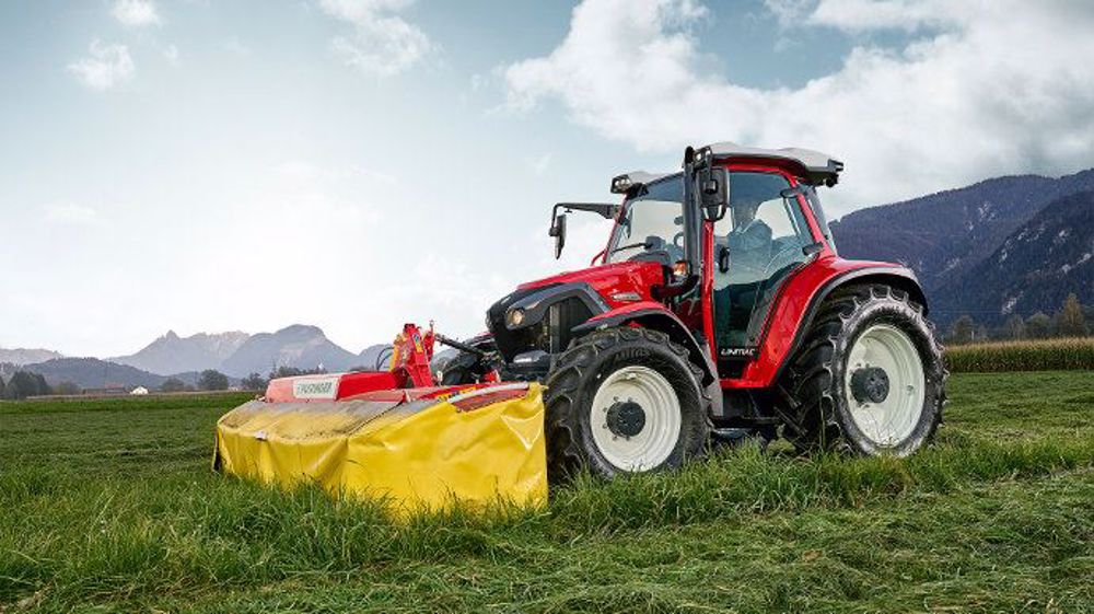 Lindner Lintrac 110 : le premier tracteur autonome dédié à l'élevage. (©Lindner)