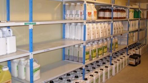 Le gouvernement veut imposer une « séparation capitalistique » entre les activités de conseil et de vente de produits phytosanitaires. (©Terre-net Média) Le gouvernement veut imposer une « séparation capitalistique » entre les activités de conseil et de vente de produits phytosanitaires. (©Terre-net Média)