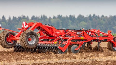 Kuhn Cultimer L 4000, l'une des nouveautés produits de la marque (©Kuhn) Kuhn Cultimer L 4000, l'une des nouveautés produits de la marque (©Kuhn)