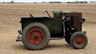 12,7 % des éleveurs ont un tracteur de tête de plus de 200 ch. (©Pixabay/Hansbenn) 12,7 % des éleveurs ont un tracteur de tête de plus de 200 ch. (©Pixabay/Hansbenn)