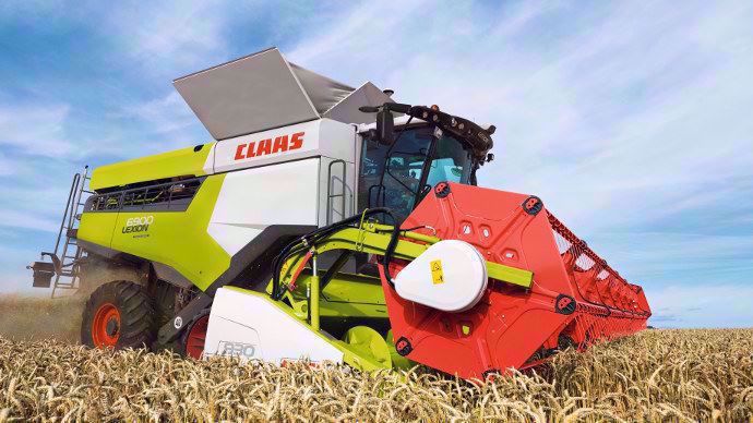 Moissonneuse-batteuse Claas Lexion 7000