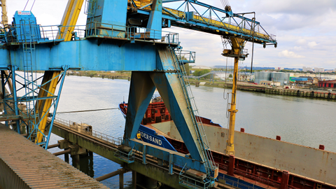 À l'inverse du blé, du maïs ou du soja, les importations d'orge par la Chine ont baissé de 12 % de janvier à août. (©Terre-net Média) À l'inverse du blé, du maïs ou du soja, les importations d'orge par la Chine ont baissé de 12 % de janvier à août. (©Terre-net Média)