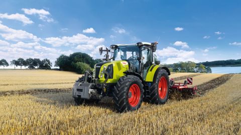 La quatrième génération du tracteur Claas Arion 400 a presque tout de ses grands frères les Axion. (©Claas) La quatrième génération du tracteur Claas Arion 400 a presque tout de ses grands frères les Axion. (©Claas)