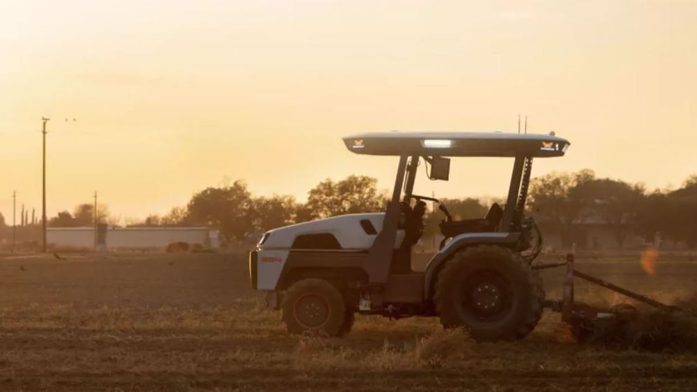 Monarch a dévoilé l'un des premiers tracteurs autonomes 100 % électrique et sa technologie intéresse le groupe CNH Industrial. (©Monarch Tractor)