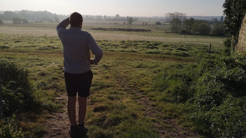 Dimitri Deneux voit loin pour l'avenir de ses prairies humides. (©EARL du Beauregard) Dimitri Deneux voit loin pour l'avenir de ses prairies humides. (©EARL du Beauregard)
