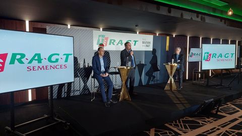 Sylvain Guédou, directeur France de RAGT, et Laurent Guerreiro, président du directoire de RAGT, lors de la conférence de presse du 27 janvier 2021 à Paris. (©RAGT)