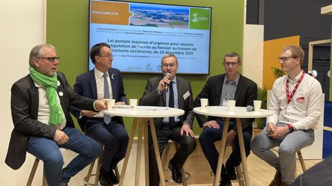 De gauche à droite : François Beaupère (APCA), Jean-Bernard Semapstous, Emmanuel Hyest, Bertrand Lapalus et Pierre Meyer