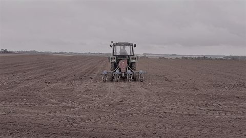 Sans mesures urgentes, la flambée du GNR compromet les travaux des champs qui démarrent. (©Terre-net Média) Sans mesures urgentes, la flambée du GNR compromet les travaux des champs qui démarrent. (©Terre-net Média)