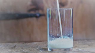 Face à la flambée des coûts de production et d'emballage, une hausse des prix de 20 % est nécessaire pour la filière lait de consommation, estime le Syndilait. (©Pixabay) Face à la flambée des coûts de production et d'emballage, une hausse des prix de 20 % est nécessaire pour la filière lait de consommation, estime le Syndilait. (©Pixabay)