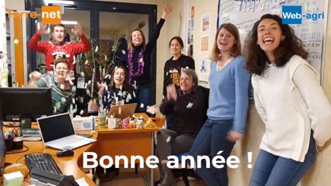 La rédaction de Terre-net et Web-agri vous souhaite une bonne année 2023 ! La rédaction de Terre-net et Web-agri vous souhaite une bonne année 2023 !