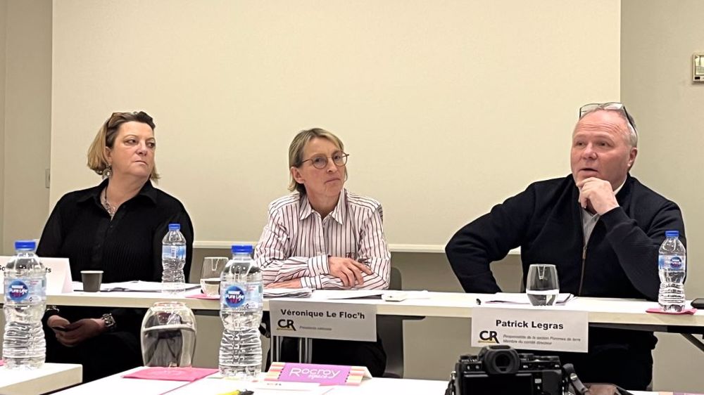 Sophie Lenaerts, Véronique Le Floc'h et Patrick Legras, lors de la conférence de presse de la Coordination rurale le 30 janvier. (©Terre-net Média)