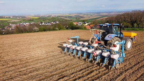 Et dans votre secteur ? Comment se passent les semis de printemps ? Venez partager votre situation dans les commentaires. (©Terre-net Média) Et dans votre secteur ? Comment se passent les semis de printemps ? Venez partager votre situation dans les commentaires. (©Terre-net Média)