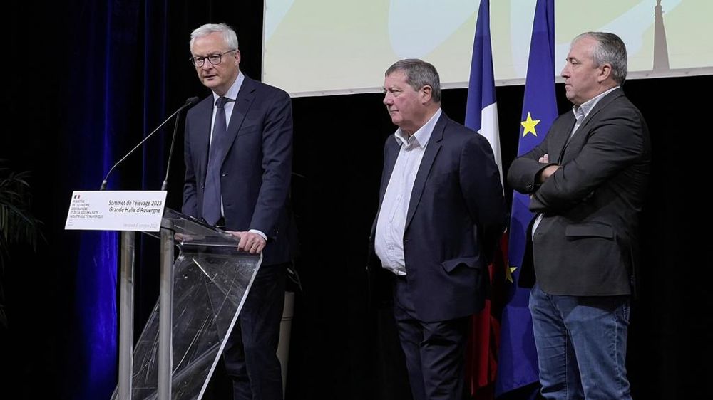 Bruno Le Maire ministre de l'économie au Sommet de l'élevage 2023