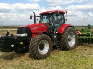 Sima 2011 - Case IH : prise de force à variation continue - Médaille d'argent Sima innovation awards 2011
