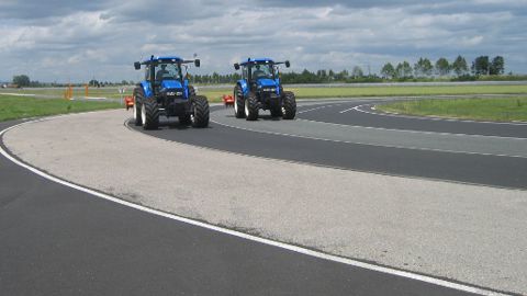 Michelin réorganise son outil industriel français Michelin réorganise son outil industriel français