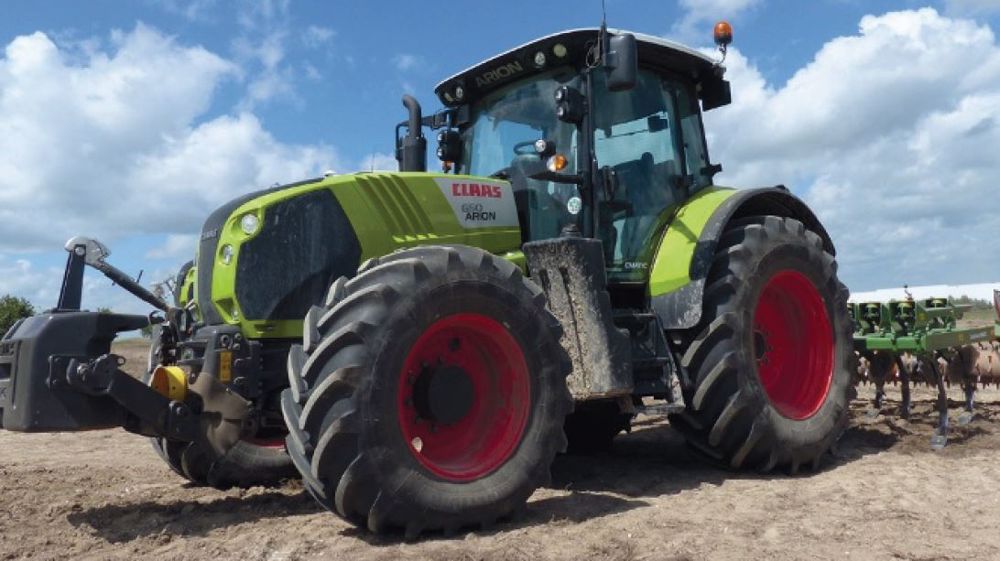 Claas Arion 500 et 600 Cmatic : la variation continue dès 145 chevaux Claas Arion 500 et 600 Cmatic : la variation continue dès 145 chevaux