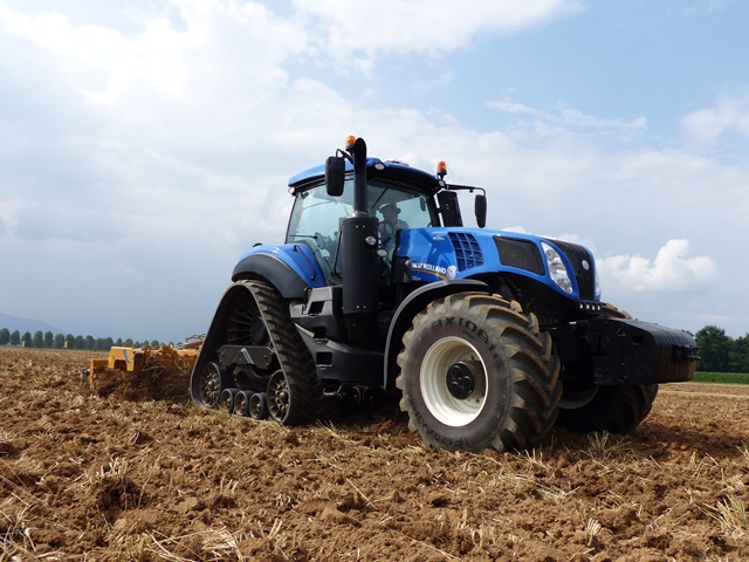 Vidéo : essai du tracteur New Holland T8.435 SmartTrax Vidéo : essai du tracteur New Holland T8.435 SmartTrax