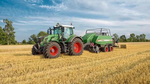 Les presses à balles carrées arrivent chez Fendt Les presses à balles carrées arrivent chez Fendt