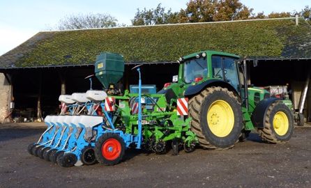 Monosem racheté par John Deere Monosem racheté par John Deere