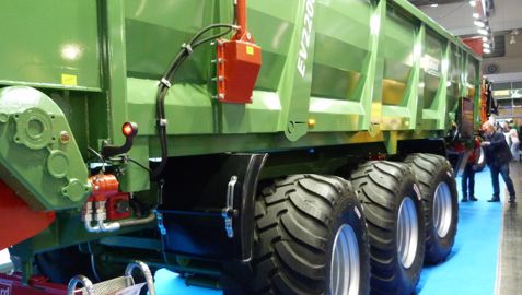 Brochard s'installe au Canada Brochard s'installe au Canada