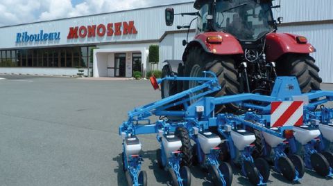 Ribouleau Monosem : la formation à la précision Ribouleau Monosem : la formation à la précision
