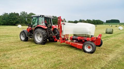 Haut débit pour l'enrubanneuse Kverneland