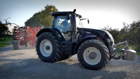 Vidéo : Test du tracteur Valtra S 374