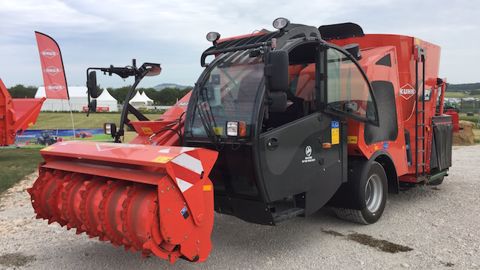 Des désileuses automotrices Kuhn SPV passe-partout Des désileuses automotrices Kuhn SPV passe-partout