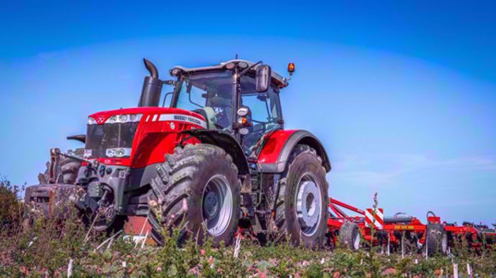 Vidéo : Massey Ferguson 8740 avec Datatronic 5 Vidéo : Massey Ferguson 8740 avec Datatronic 5