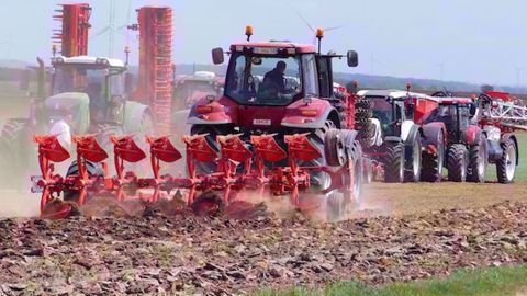 Kuhn Vari Leader : une charrue pour les gros tracteurs Kuhn Vari Leader : une charrue pour les gros tracteurs